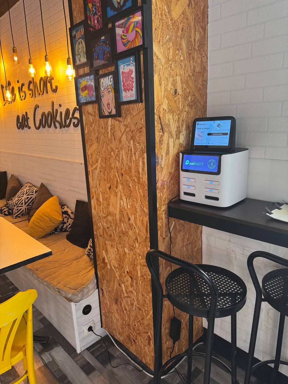 Noleggio power bank a Cookie VLC, Valencia